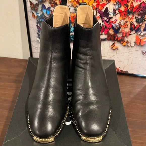 Coach Black Leather Chelsea Boots with gold accents.worn 